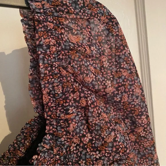 New NWT 1. State long sleeve semi sheer floral shirred blouse top black pink L - Picture 11 of 12